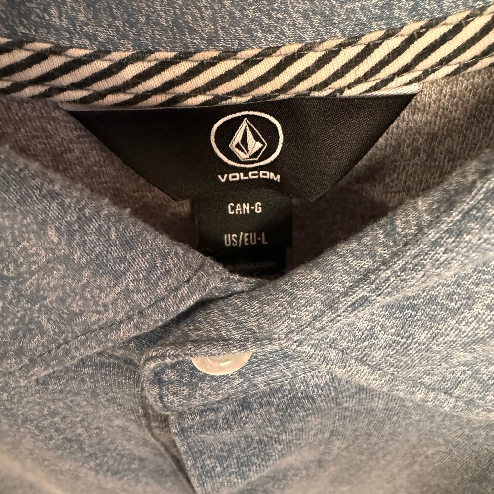 VOLCOM POLO - Picture 3 of 3